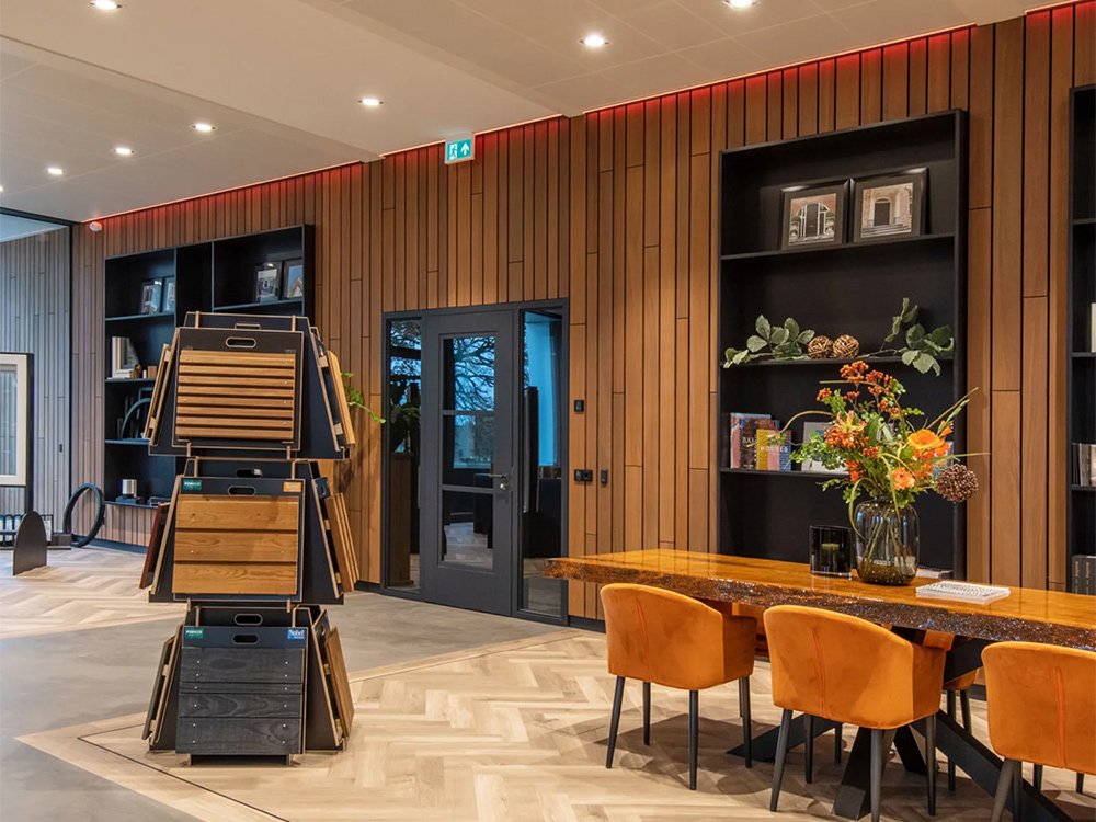 Bedrijfspand Middendorp