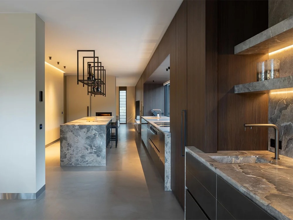 Van Maanen Techniek Groep stelt voor elke klant een persoonlijk lichtplan samen dat volledig is afgestemd op de indeling